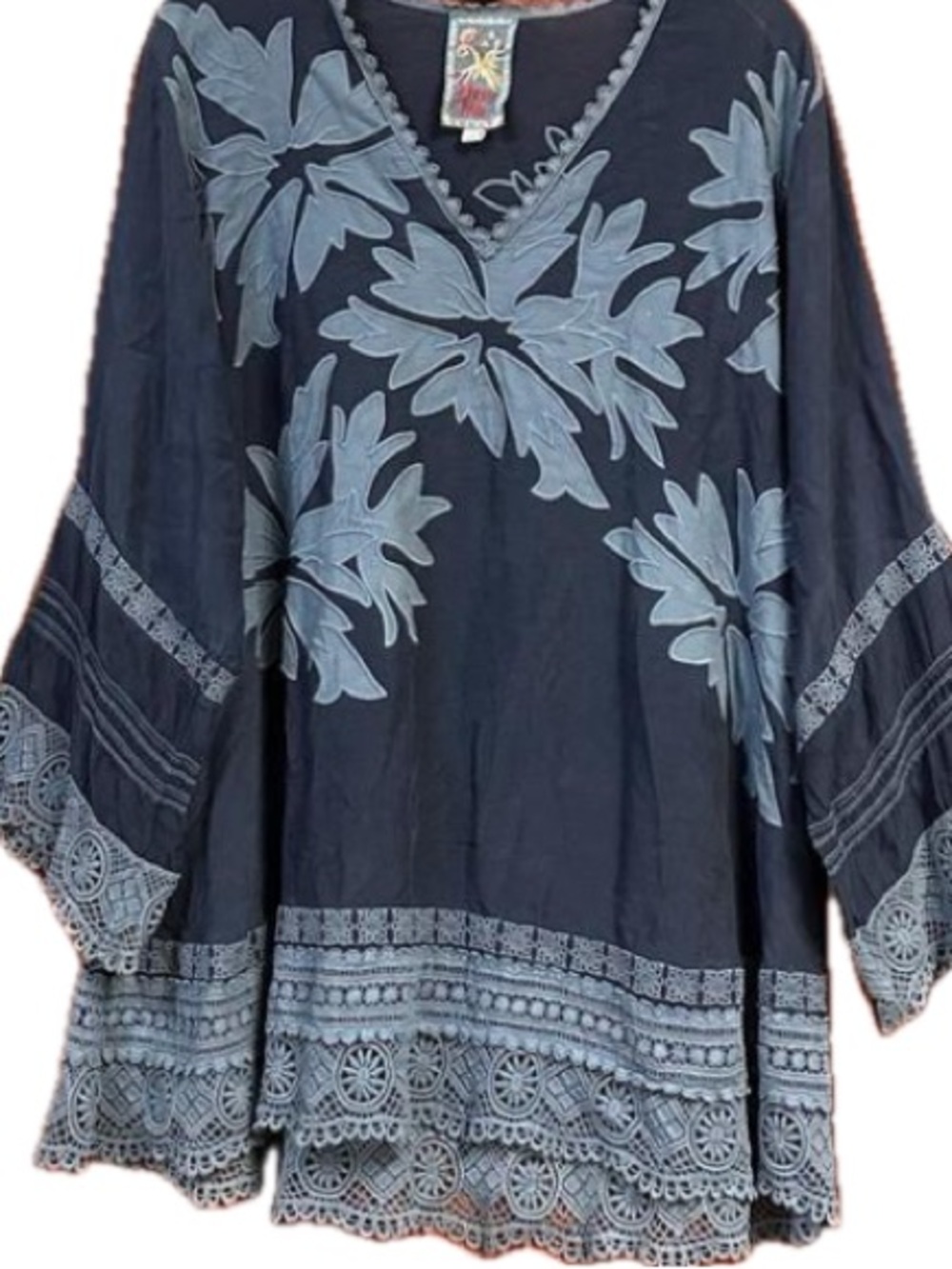Johnny Was Halima Floral Navy Tunic Light Blue Floral Embroidery, Crochet Trim